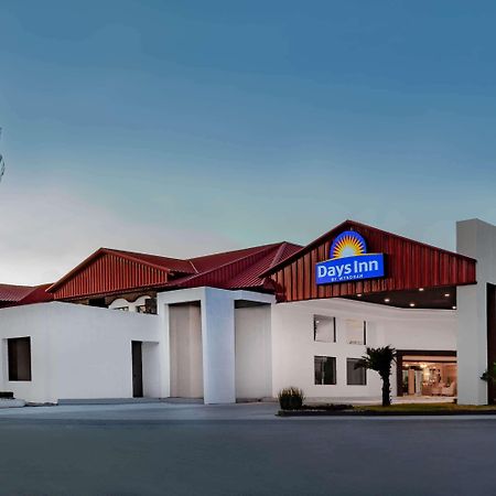 Days Inn By Wyndham Piedras Negras Εξωτερικό φωτογραφία
