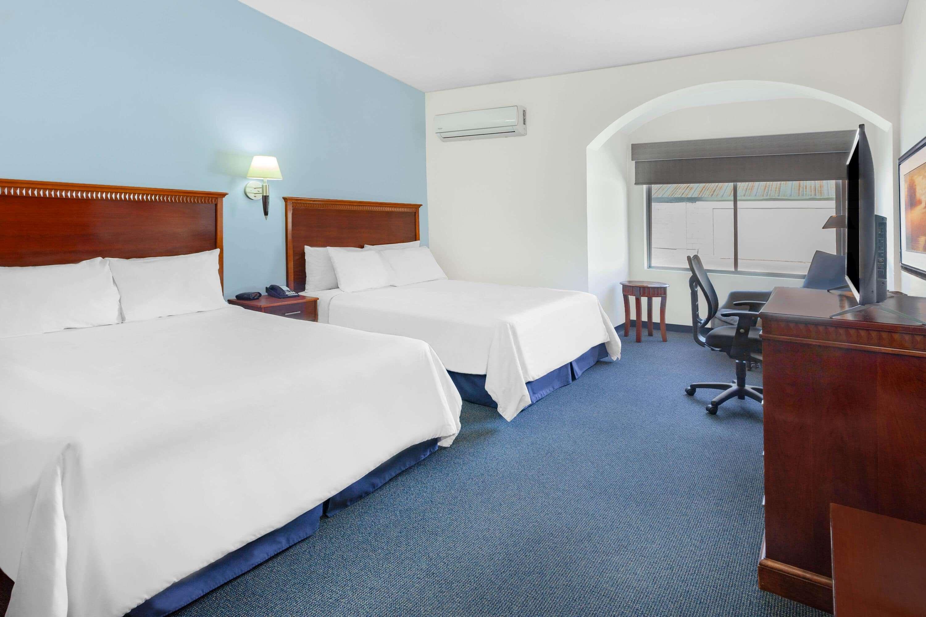 Days Inn By Wyndham Piedras Negras Εξωτερικό φωτογραφία