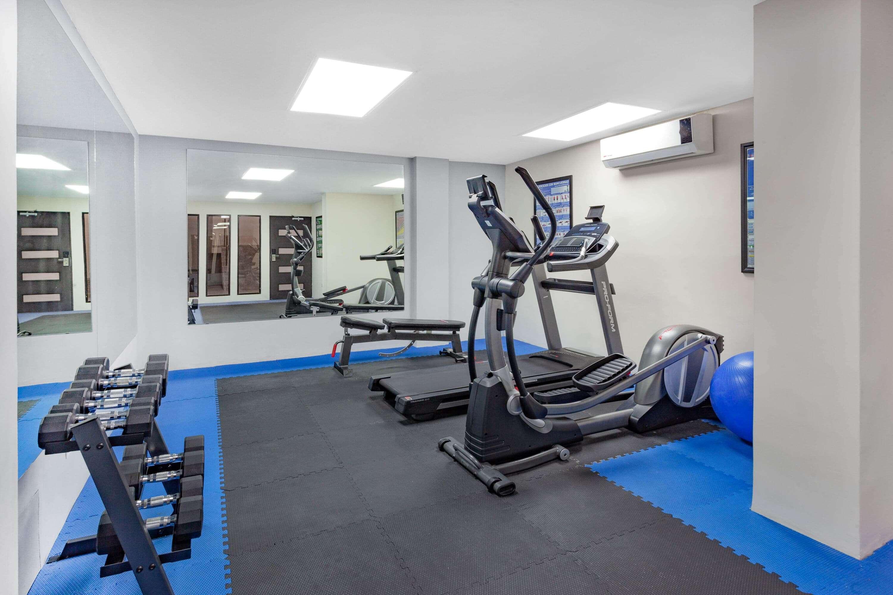 Days Inn By Wyndham Piedras Negras Εξωτερικό φωτογραφία