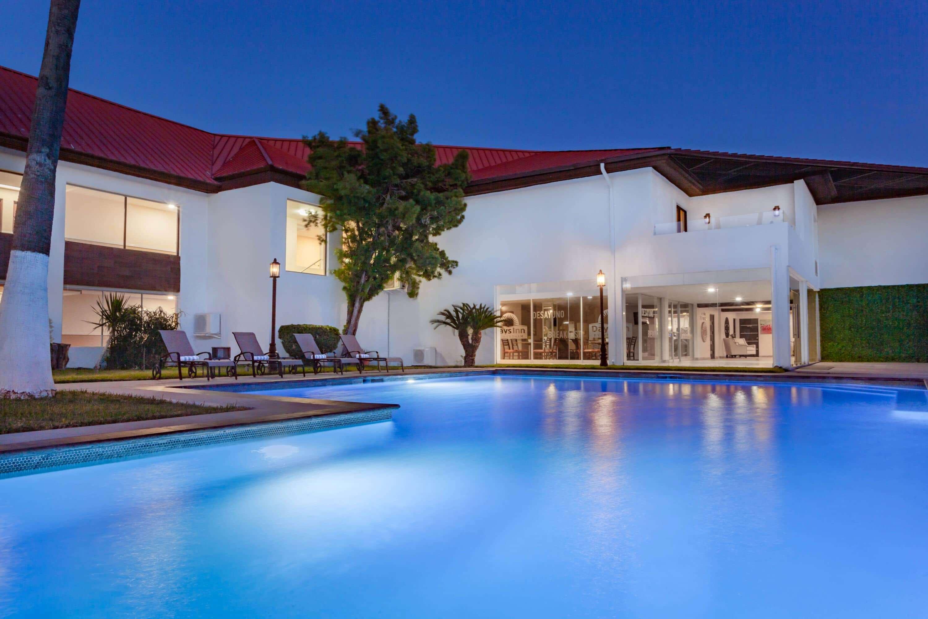 Days Inn By Wyndham Piedras Negras Εξωτερικό φωτογραφία